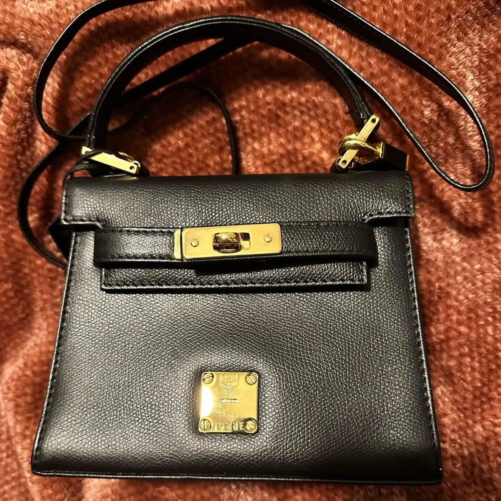 MCM Mini Heritage Satchel | Vintage | Black | Gold | Top Handle | Kelly - Picture 2 of 16